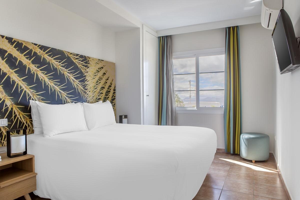 Apart-hotel Jardines Del Sol
