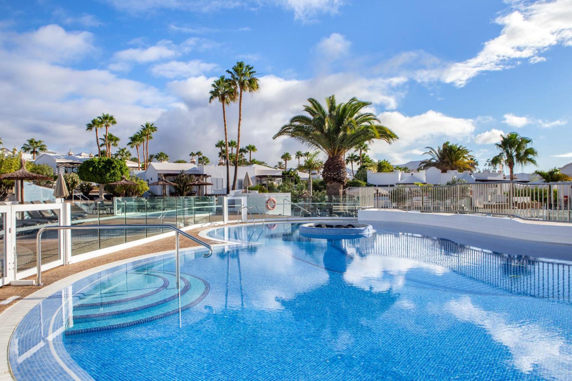 Jardines Del Sol Hotel apartamentowy