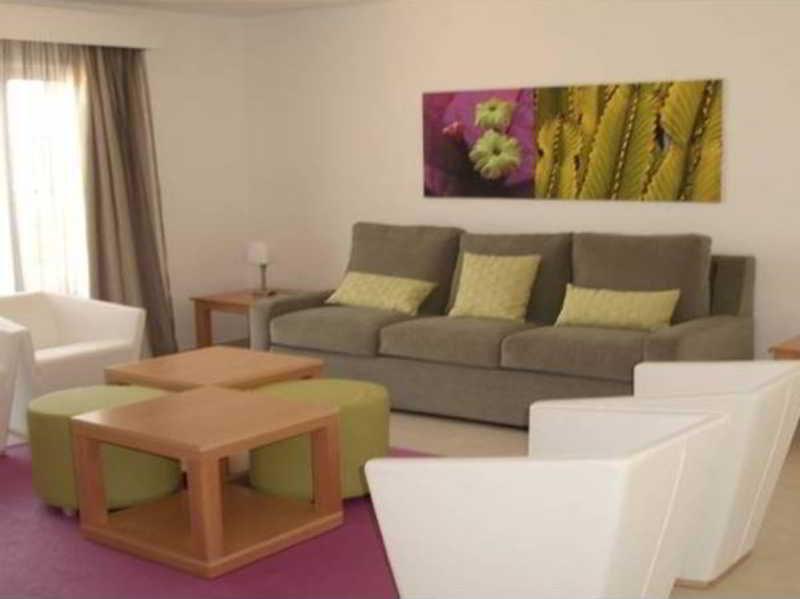 Hotel apartamentowy Jardines Del Sol